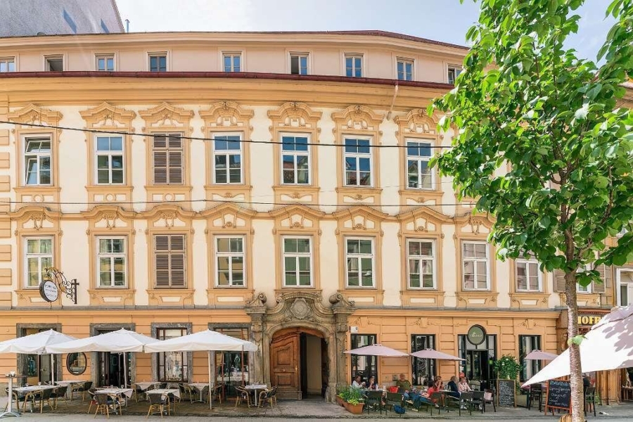 Traumhaft schöne Wohnung in Grazer Innenstadt-Palais - Provisionsfrei für den Mieter - Titelbild (625975)