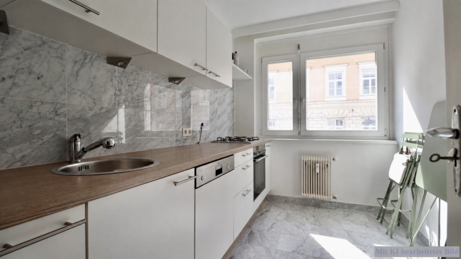 Urbanes 3-Zimmer-Wohnen beim Naschmarkt – erstbezugsähnlicher Zustand in gepflegtem Haus - Einbauküche (678283)