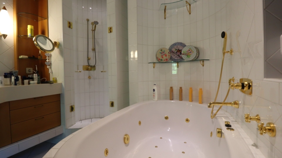 Großzügiges Landhaus in ruhiger, sonniger Aussichtslage - Bild (626285)