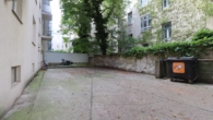 Sonnige 3-Zimmer-Wohnung mit Süd-Balkon im Nibelungenviertel - Hof