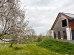 Landsehnsucht; kleine Landwirtschaft mit neu errichtetem Haus, vielfältige Zu- und Ausbaumöglichkeiten - Bild