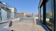 Terrasse - Obere Wohnebene - Hochwertig ausgestattete Dachgeschosswohnung auf zwei Ebenen nahe Taubstummengasse