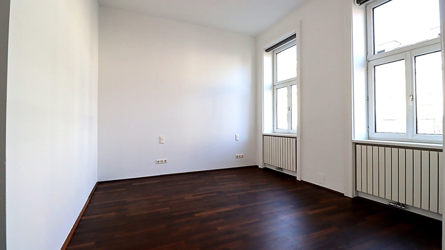Stilvoller Altbau mit urbaner Lebensqualität - Schlafzimmer (672116)