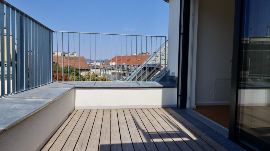Repräsentatives Wohnen auf zwei Ebenen mit zwei Terrassen in 1040 Wien - Bild (677139)
