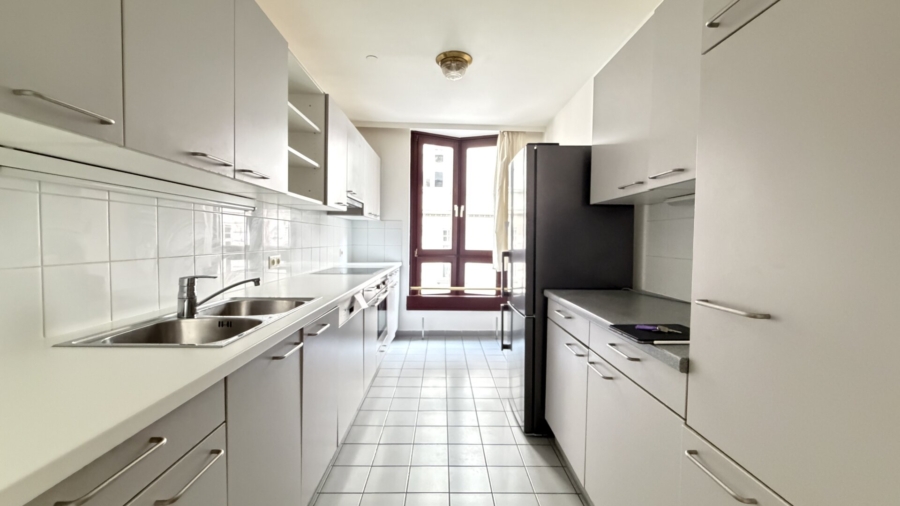 Großzügige, helle 3-Zimmerwohnung in Top-Lage - Bild (676667)