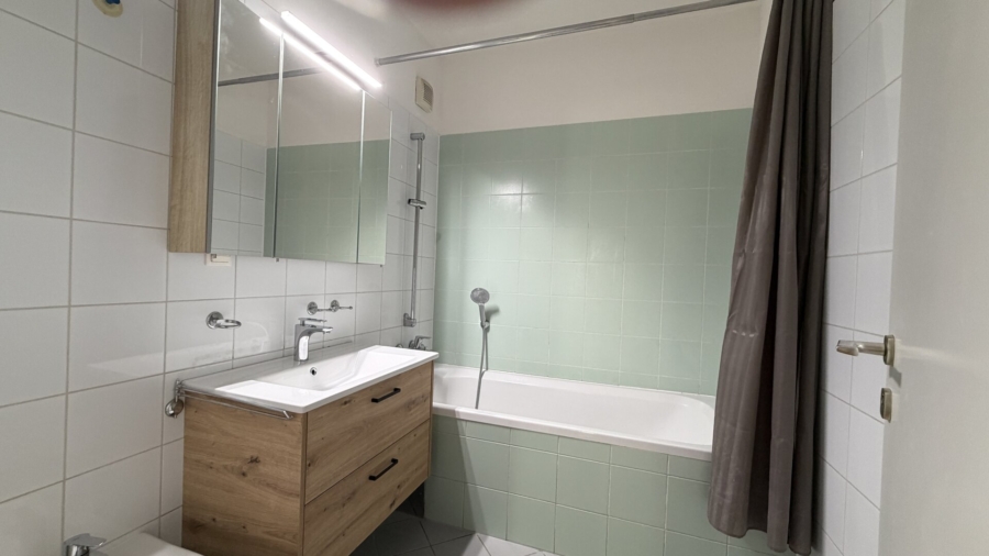 Großzügige, helle 3-Zimmerwohnung in Top-Lage - Bild (676668)