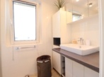 Badezimmer - Chice, vollmöblierte Mietwohnung: West-Terrasse/ Fernblick/ U-Bahnnähe/ Stellplatz optional