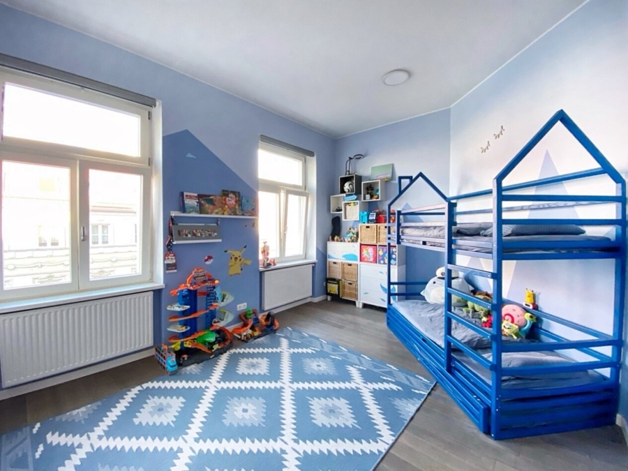 Luxuriöse 4-Zimmer-Wohnung in stilvollem Altbau - Kinderzimmer (674189)