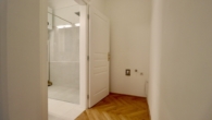 Vorzimmer - Perfekter Altbau für Singles & Paare – Top sanierter Erstbezug
