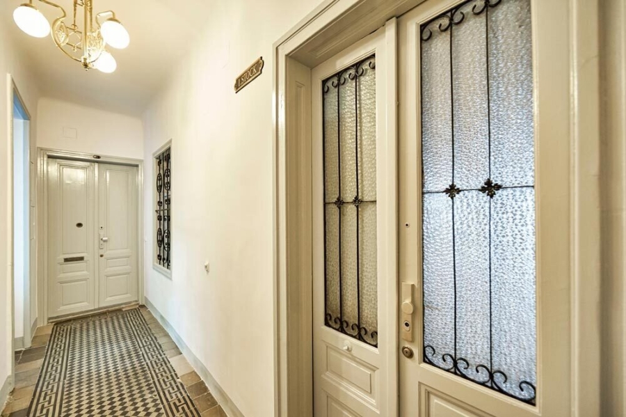 Perfekter Altbau für Singles & Paare – Top sanierter Erstbezug - Stiegenhaus (676900)