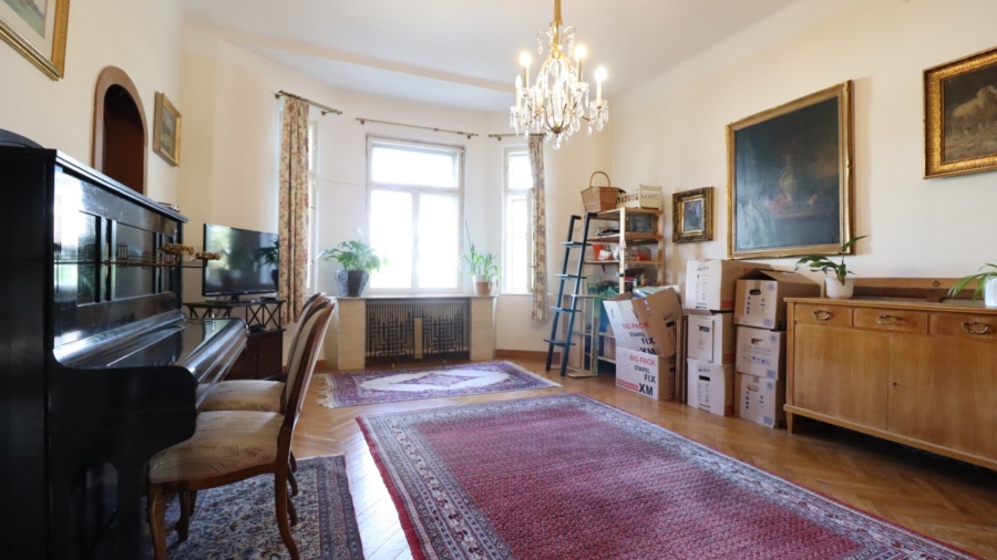 Jahrhundertwendevilla & Baureserve für 2.Haus, sonniger, ruhiger Westgarten - Bild (626436)