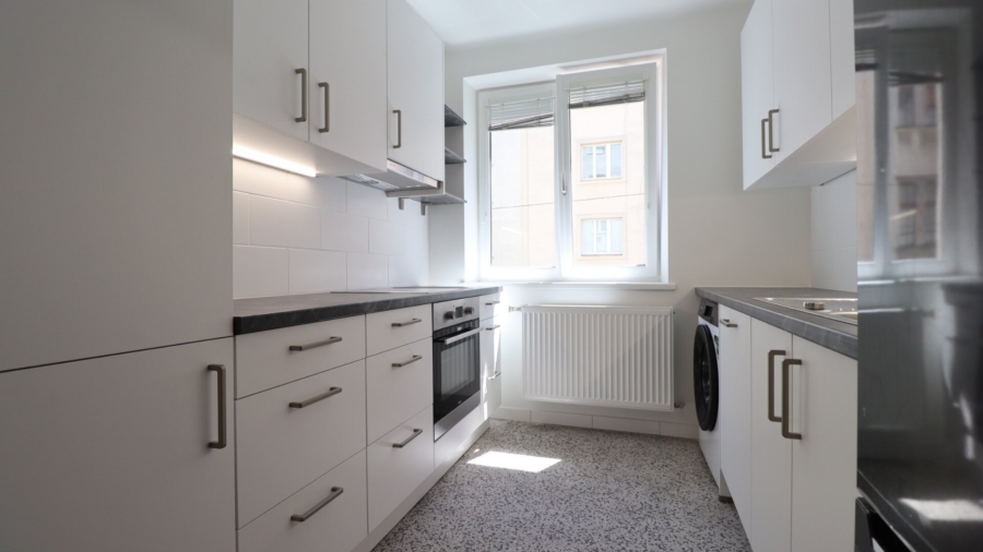 Erstbezug nach Generalsanierung | Helle 3-Zimmer-Wohnung im Nibelungenviertel - Bild (674826)
