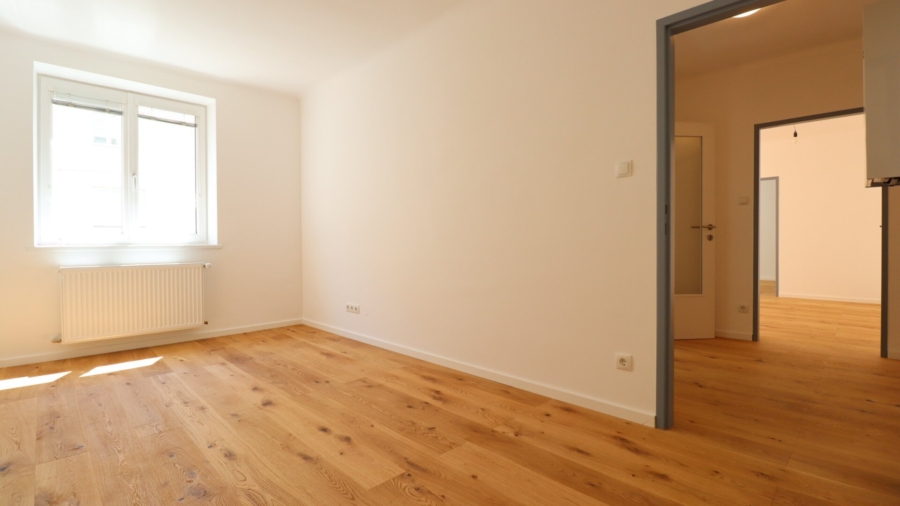 Erstbezug nach Generalsanierung | Helle 3-Zimmer-Wohnung im Nibelungenviertel - Bild (674821)