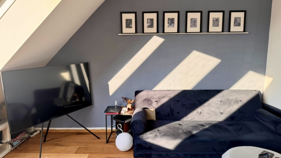 Penthouse-Feeling im Altbau – 108 m² Moderne Maisonette mit 12 m² Terrasse und Grünblick - Wohnbereich (677859)